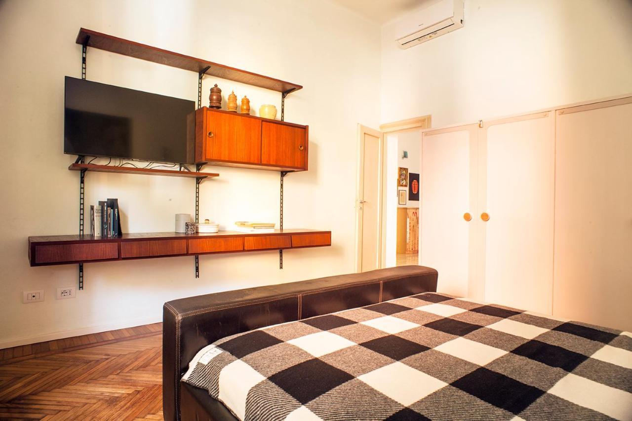 Urban Jungle Apartment Bologna Ngoại thất bức ảnh