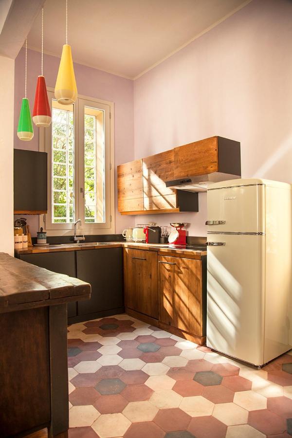 Urban Jungle Apartment Bologna Ngoại thất bức ảnh